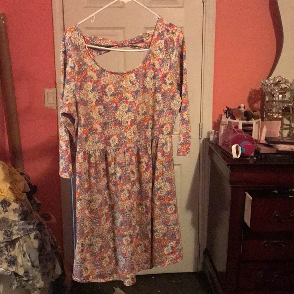 3/4 sleeve skater dress with bow